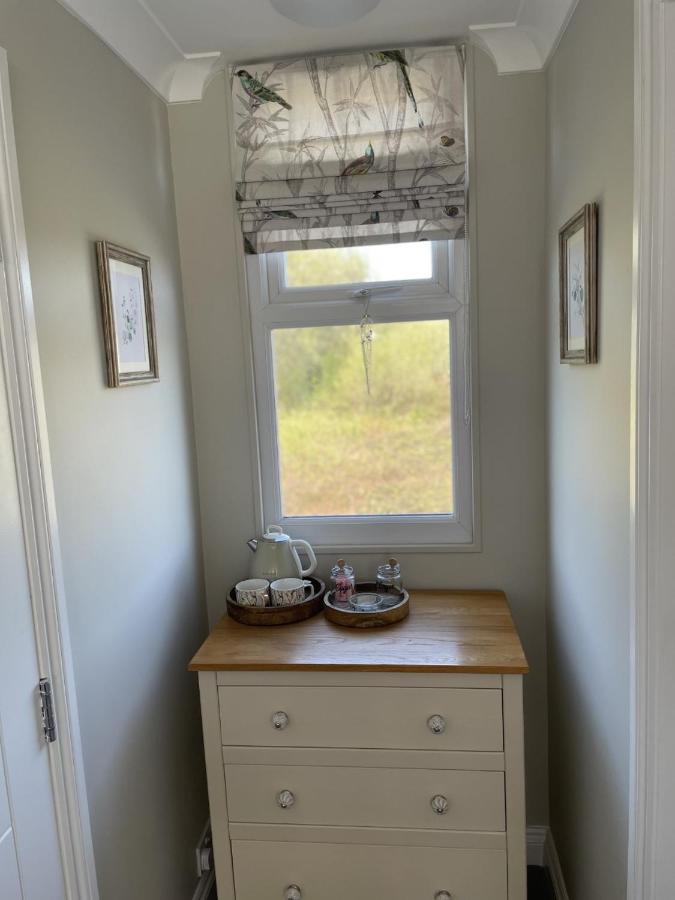 Woodland House B & B Wimborne Minster Luaran gambar