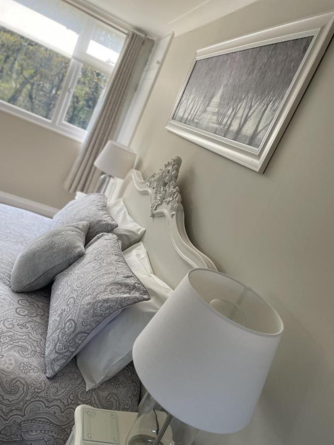 Woodland House B & B Wimborne Minster Luaran gambar